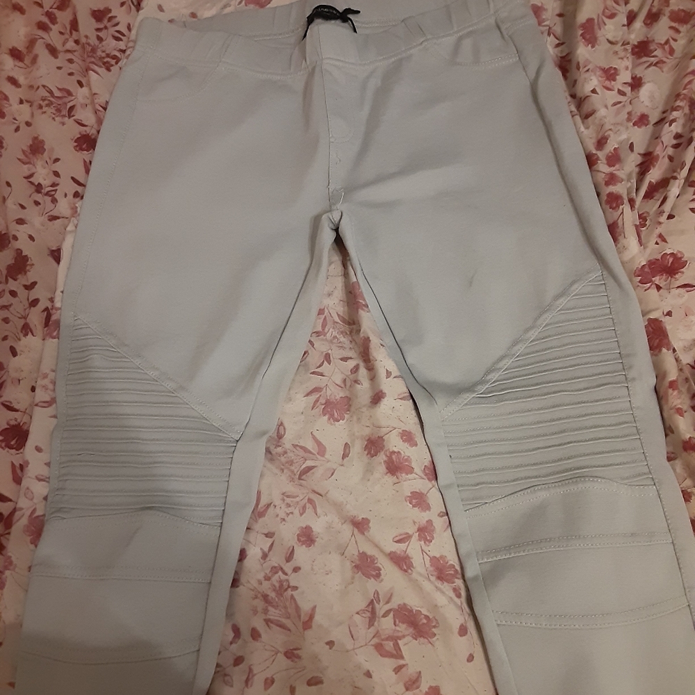 Blue jeggings
